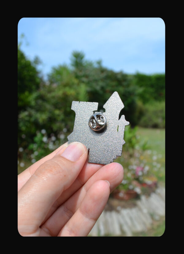 Pin's Forteresse Crépuscule – Image 5